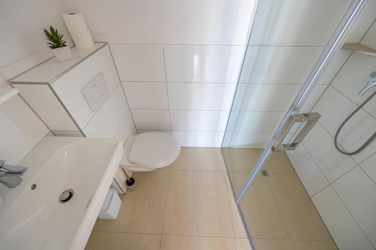 Bella Adria Apartmani Dramalj Buitenkant foto